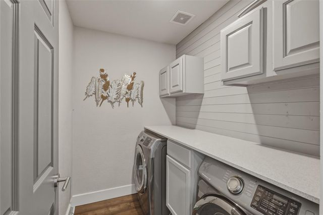 106 Franke, Kyle, TX 78640