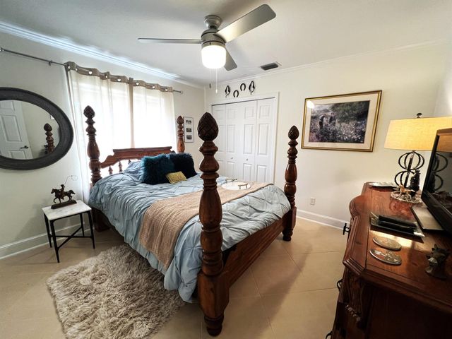 4898 SW Lake Grove Circle, Palm City, FL 34990