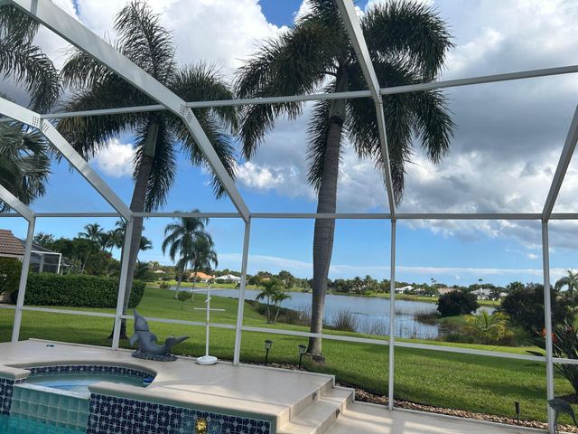 4898 SW Lake Grove Circle, Palm City, FL 34990