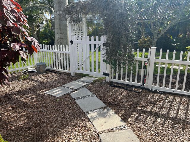 4898 SW Lake Grove Circle, Palm City, FL 34990