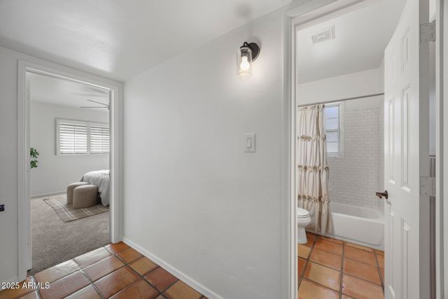 1825 E MEDLOCK Drive, Phoenix, AZ 85016