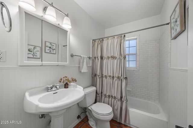 1825 E MEDLOCK Drive, Phoenix, AZ 85016