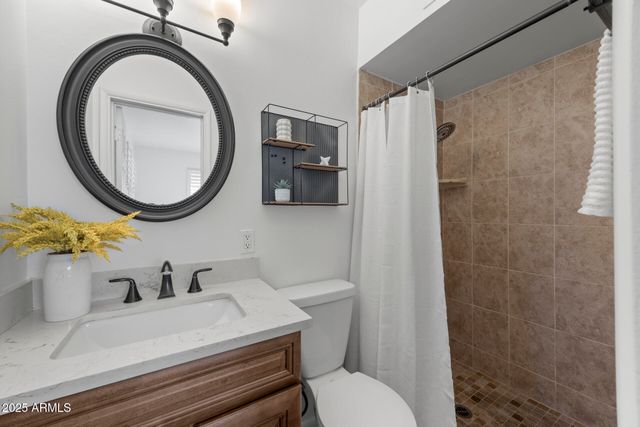 1825 E MEDLOCK Drive, Phoenix, AZ 85016