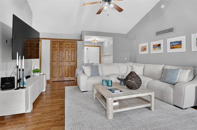 1760 Ash Street, St. Clair, MI 48079