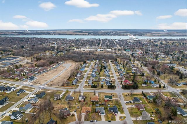 1760 Ash Street, St. Clair, MI 48079