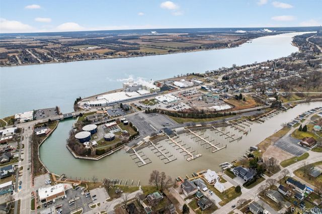 1760 Ash Street, St. Clair, MI 48079