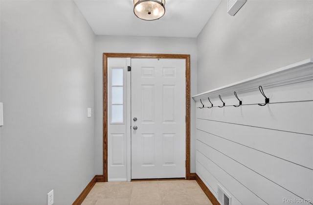 1760 Ash Street, St. Clair, MI 48079