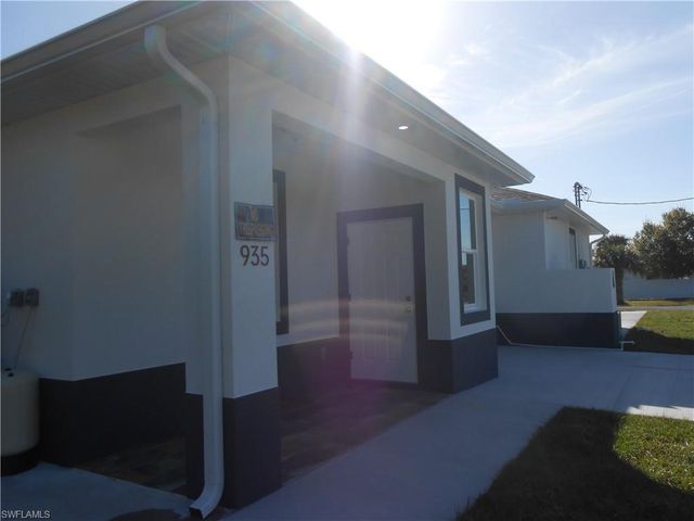 935 Graystone AVE, Lehigh Acres, FL 33974