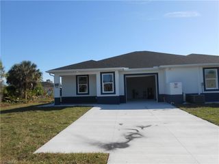 935 Graystone AVE, Lehigh Acres, FL 33974