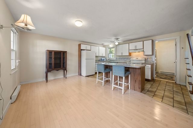 12 State Rd 1B, Plymouth, MA 02360