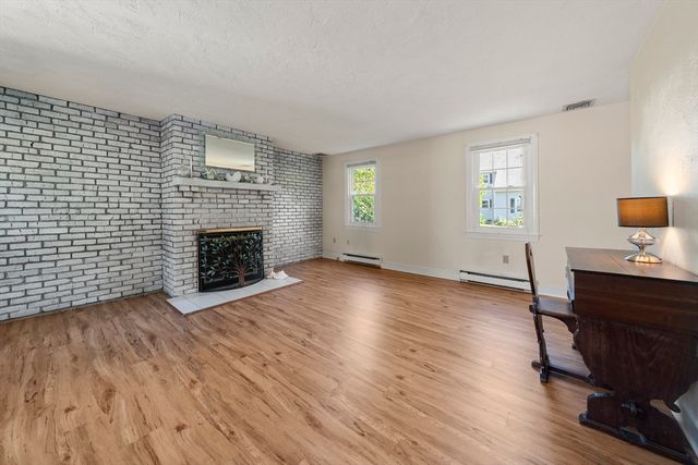 12 State Rd 1B, Plymouth, MA 02360