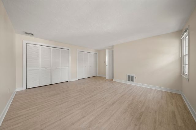 12 State Rd 1B, Plymouth, MA 02360