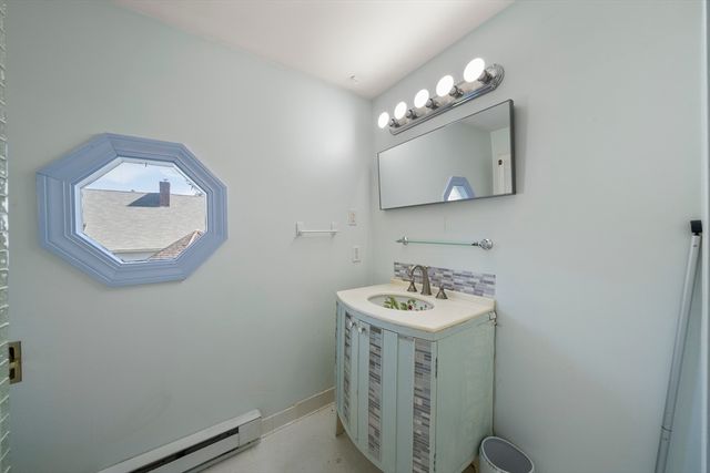 12 State Rd 1B, Plymouth, MA 02360