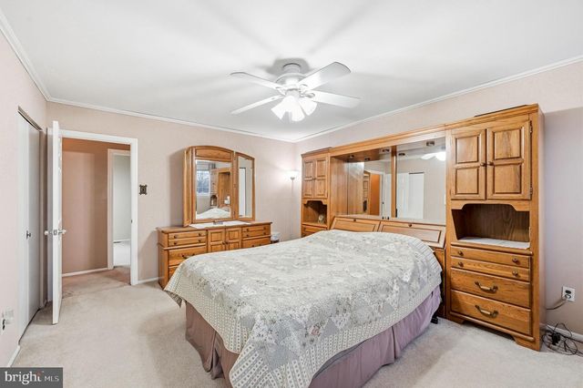 100 DIANE AVE, Delran, NJ 08075