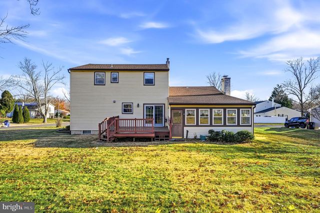 100 DIANE AVE, Delran, NJ 08075