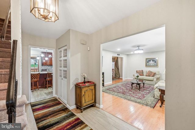 100 DIANE AVE, Delran, NJ 08075