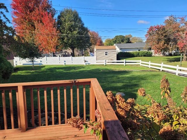 28 12th Ave SE, Oelwein, IA 50662