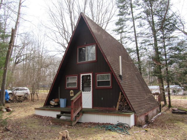 5892 Woodland Drive, Lake, MI 48632