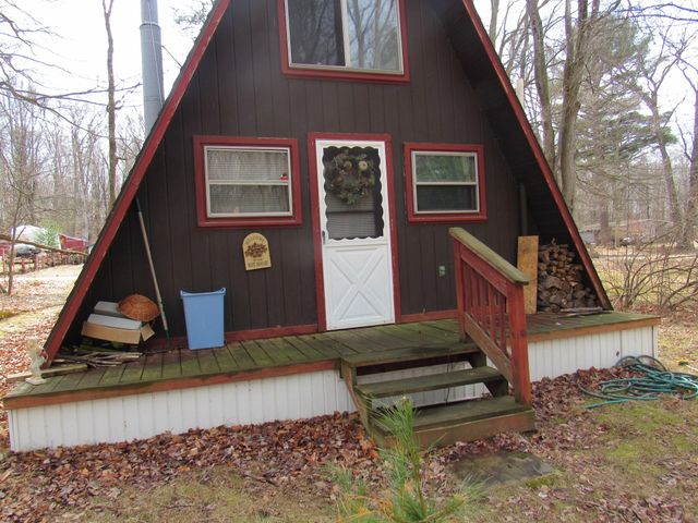 5892 Woodland Drive, Lake, MI 48632