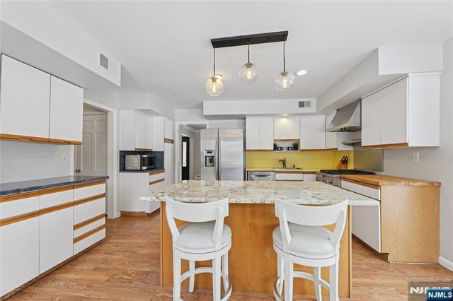 320 Park Street, Haworth, NJ 07641