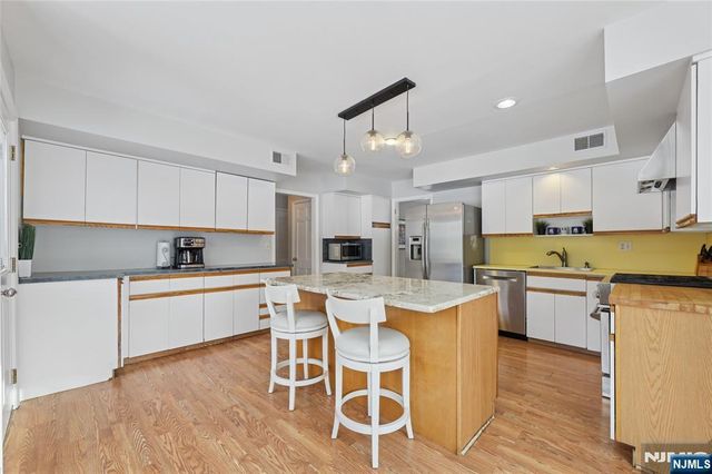 320 Park Street, Haworth, NJ 07641