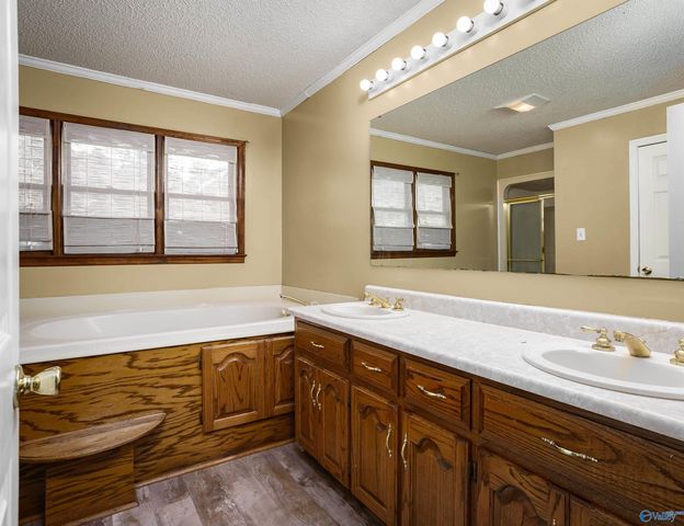 9206 Barker Road, Athens, AL 35614