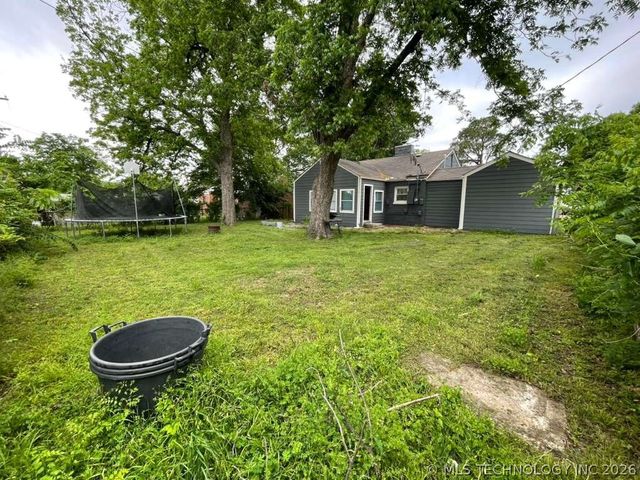 723 N Knoxville Avenue, Tulsa, OK 74115