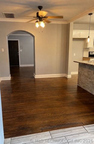 723 N Knoxville Avenue, Tulsa, OK 74115