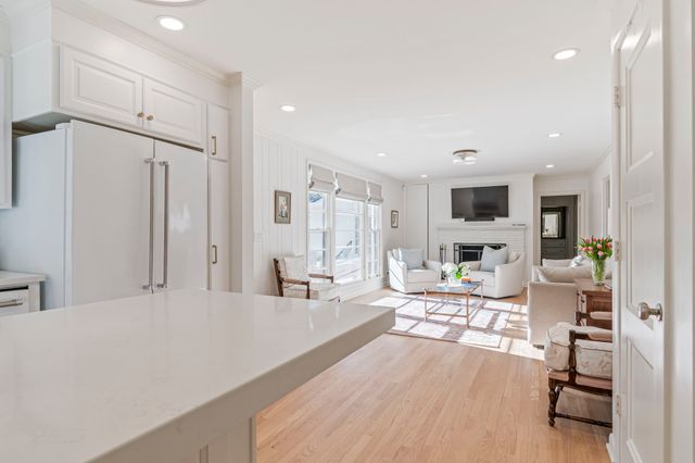 1209 Tyne Blvd, Nashville, TN 37215