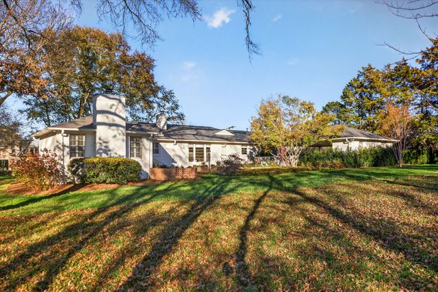 1209 Tyne Blvd, Nashville, TN 37215