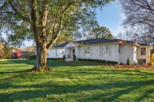 1209 Tyne Blvd, Nashville, TN 37215