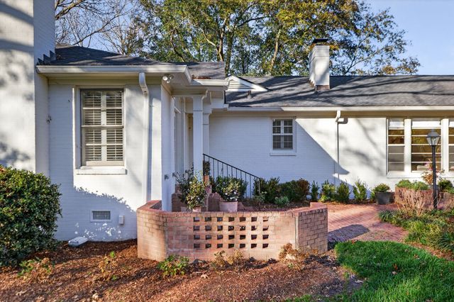 1209 Tyne Blvd, Nashville, TN 37215