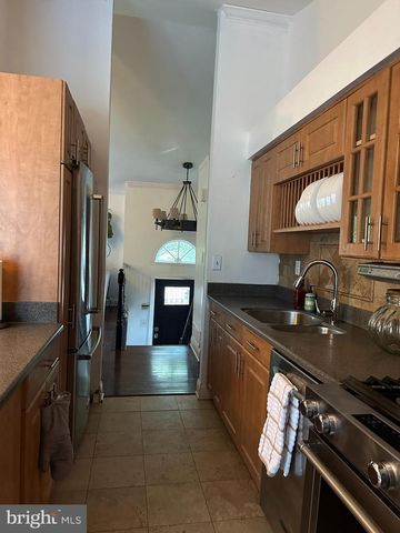 75 LAWN PARK AVE, Lawrence Township, NJ 08648