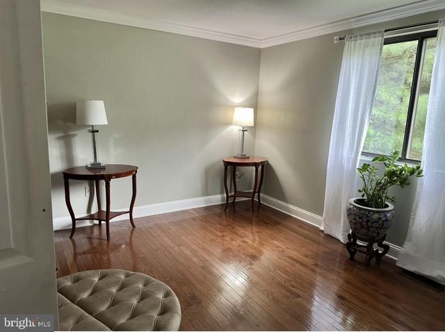 75 LAWN PARK AVE, Lawrence Township, NJ 08648