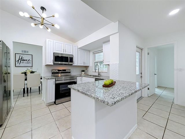 3354 TCU BOULEVARD, Orlando, FL 32817