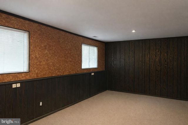 307 FERN DR, Marlton, NJ 08053