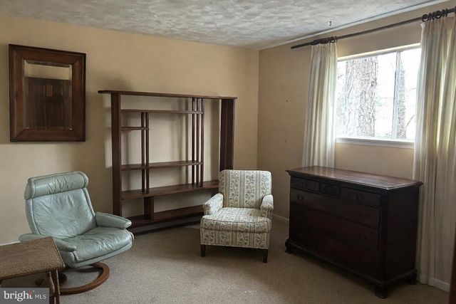 307 FERN DR, Marlton, NJ 08053