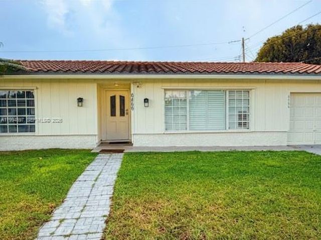 6466 NW 20th St, Margate, FL 33063