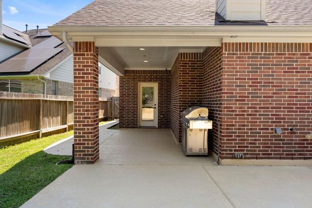 19223 Senterra Lakes Boulevard, Spring, TX 77379