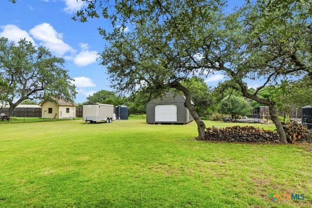 1211 MOSSY HOLLOW Drive, Spring Branch, TX 78070