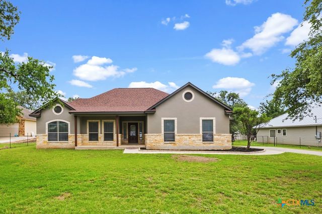 1211 MOSSY HOLLOW Drive, Spring Branch, TX 78070