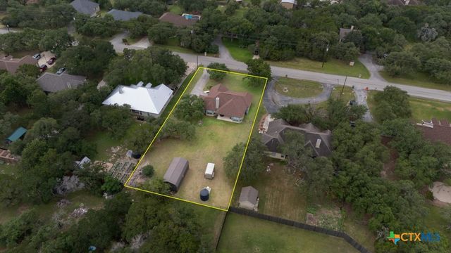 1211 MOSSY HOLLOW Drive, Spring Branch, TX 78070