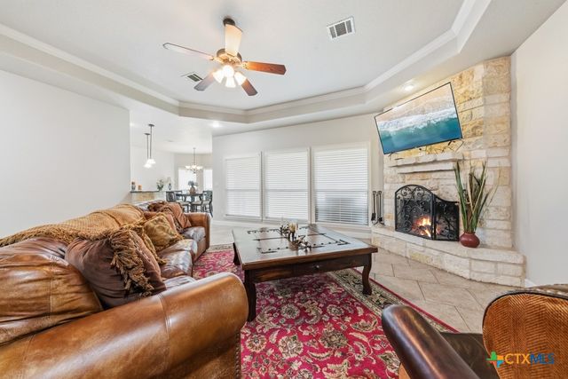 1211 MOSSY HOLLOW Drive, Spring Branch, TX 78070