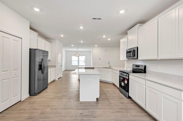 19438 SW 79TH STREET, Dunnellon, FL 34432