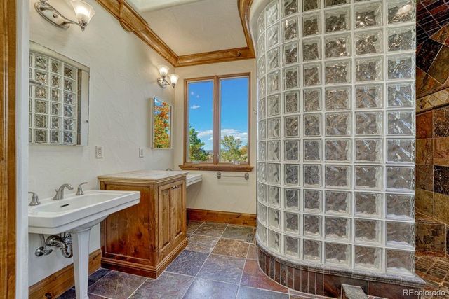 4050 Old Ranch Road, Colorado Springs, CO 80908