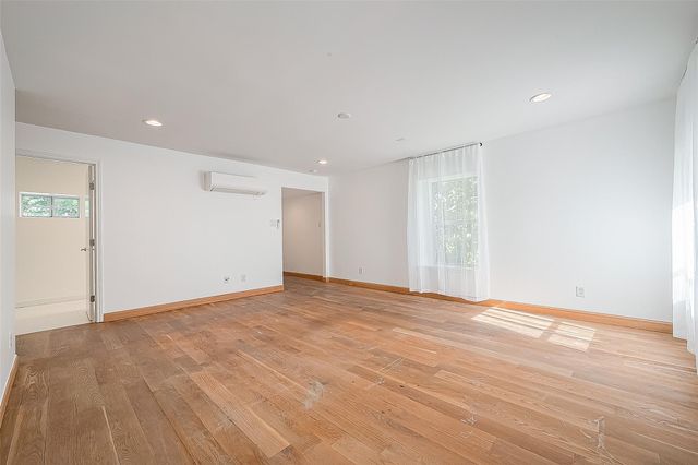 161 Sage Road, Houston, TX 77056