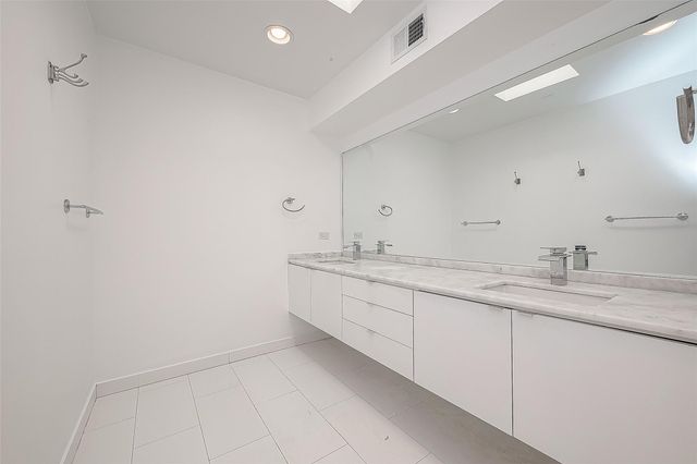 161 Sage Road, Houston, TX 77056