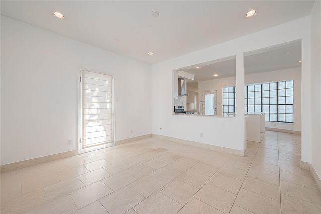 161 Sage Road, Houston, TX 77056