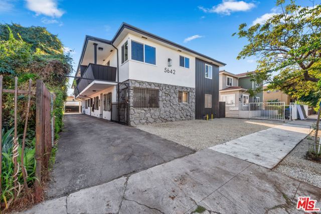 5642 Lexington Avenue, Los Angeles, CA 90038