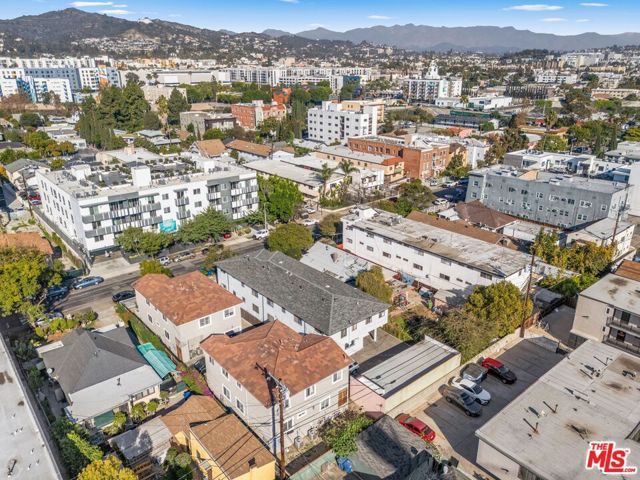 5642 Lexington Avenue, Los Angeles, CA 90038